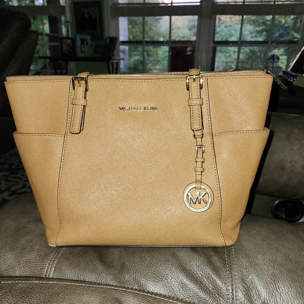 Michael Kors bag